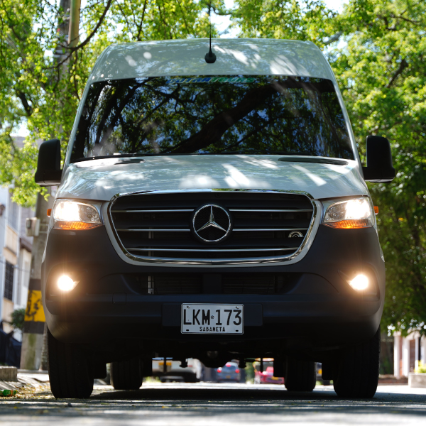 van-cotratours-2
